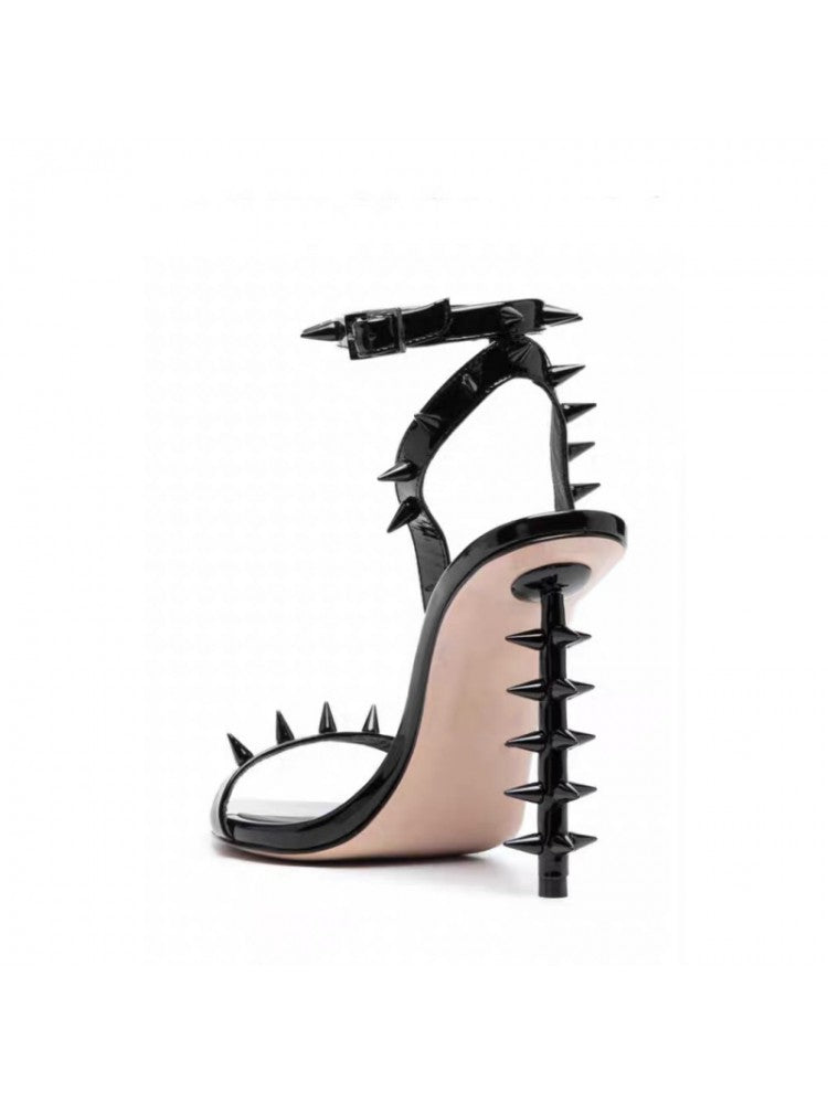 The Vixen Spike Heel